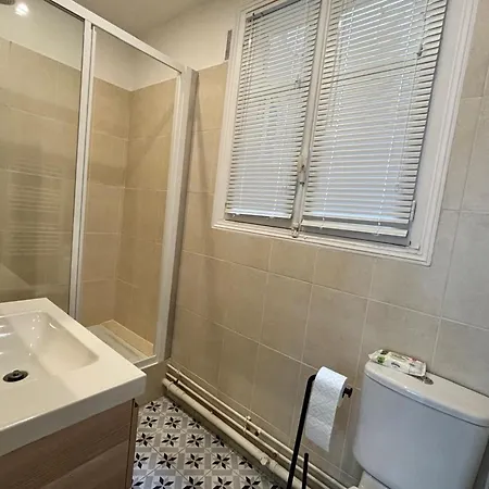 Charming Nest In The Heart Of Batignolles